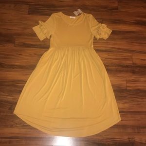 Mustard Yellow Large Short Sleeve Dress